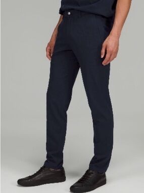 Men’s Lululemon Commission Slim-Fit Pant 32" *WovenAir Blue